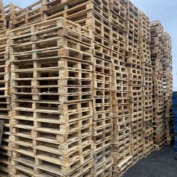 48x30 4-way Block pallets