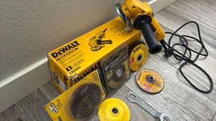 DeWALT Heavy Duty Grinder Like New