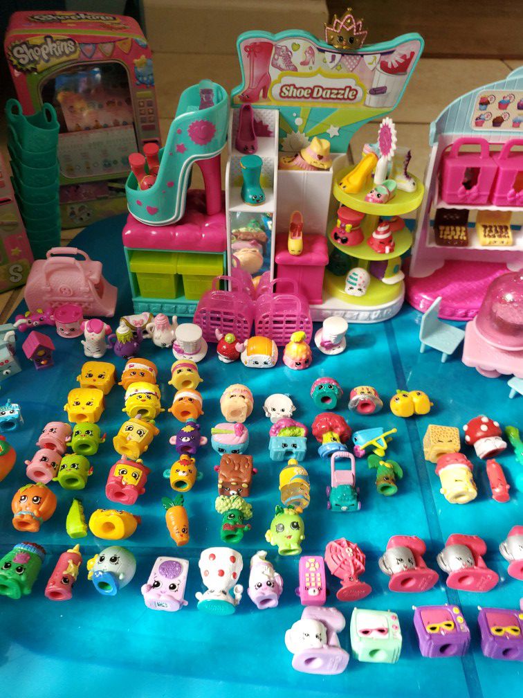 116 Shopkins and accessories