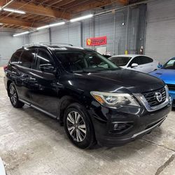 2018 Nissan Pathfinder