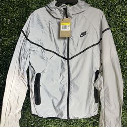 Mens Sz S - New Nike Tech Woven Flash Jacket Reflective Silver Black FZ7585-035