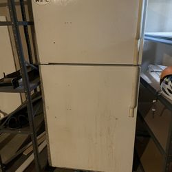 Refrigerator - Garage