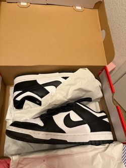 Panda dunks