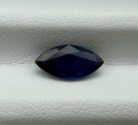 1.03 carat Marquis Cut   Natural blue sapphire