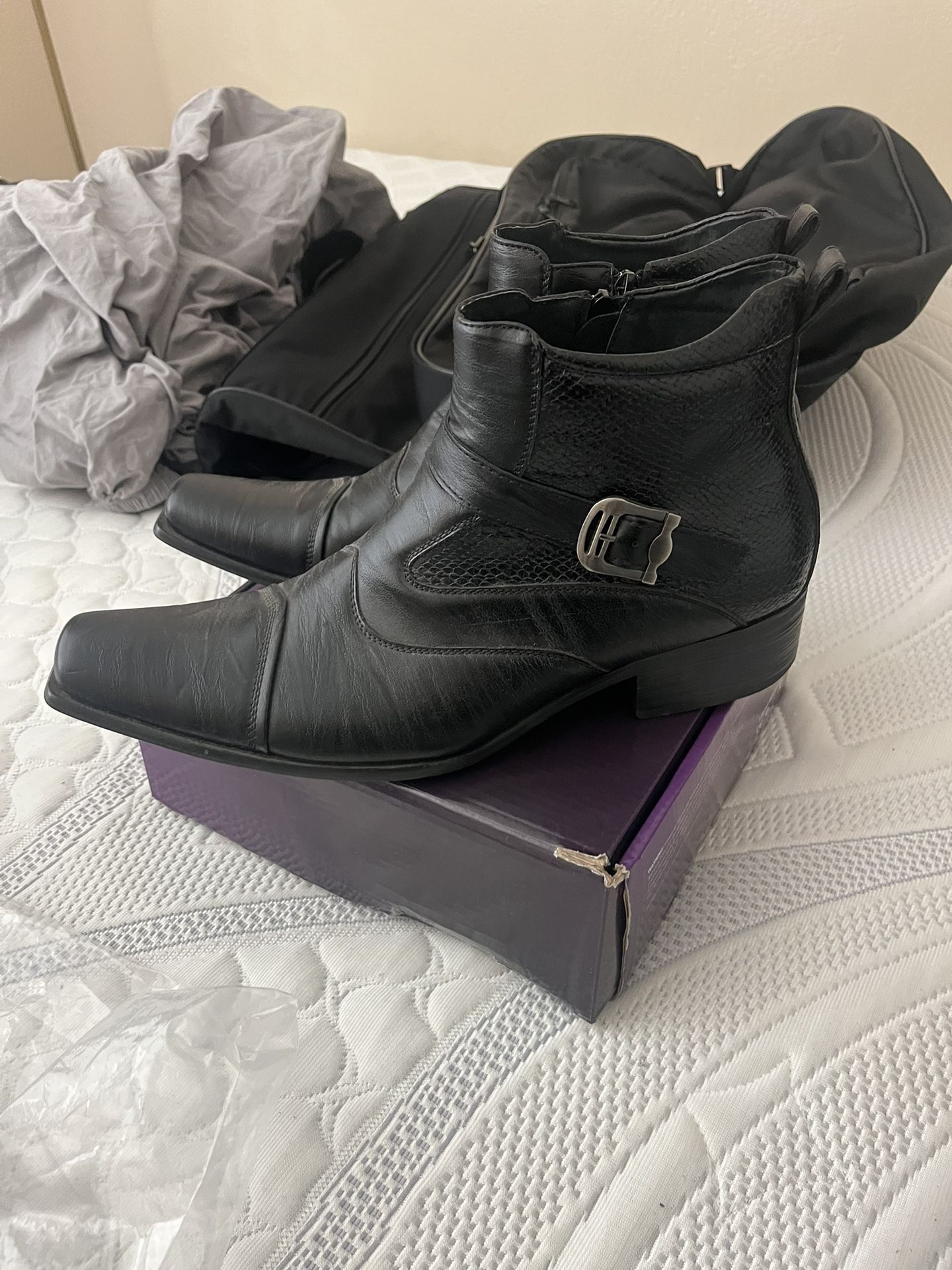 Boots/dress