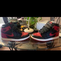 Jordan 1 High Red Black “bred 2016” Size 8.5 Men’s 