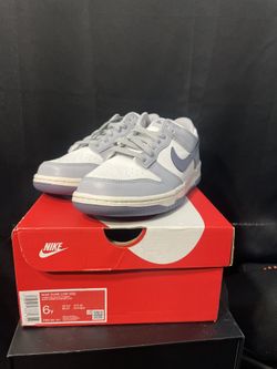 BRAND NEW NIKE DUNKS 6Y