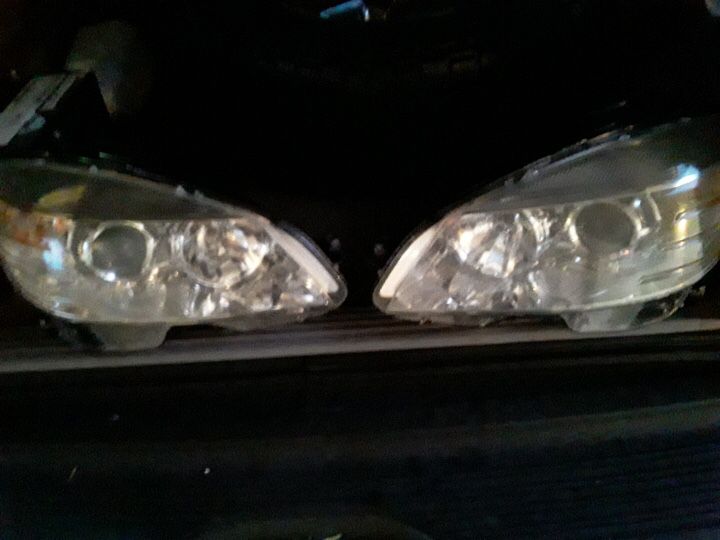 Head Lights, Mercetes Benz C300
