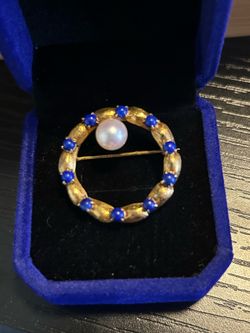 14k yellow gold Pearl and Lapis Lazuli brooch