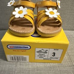 Kids Connection Toddler Size 3 Yellow Daisy Sandals