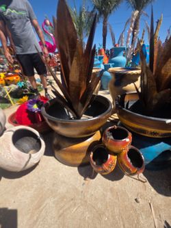 New Garden Favorites🪷 Pottery, Metal yard
Art, Cactus🌵