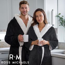 Mens Robe Big & Tall Sherpa Lined Hooded Robe - Long Plush Fleece Bathrobe (Black & L/XL size)