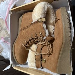 Boots Size 5 In Girls 