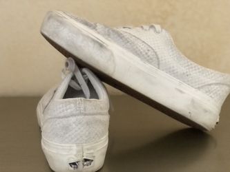 Womens vans 7.5 Suede, Snake skin Design