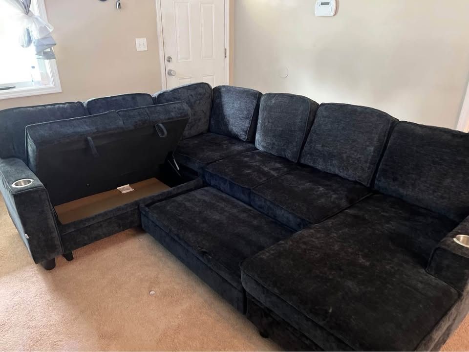 MORE BANG FOR YOUR BUCK!! SLEEPER SECTIONAL WITH CUPHOLDERS AND USB CHARGING PORTS! $825 !!