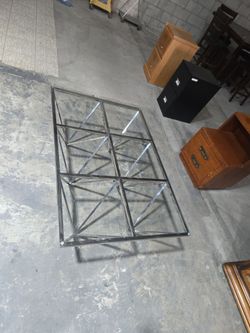 Coffee Table - Metal Base - Glass Top