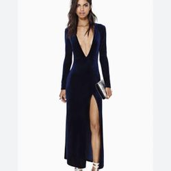 LIKE NEW NASTYGAL LONG BLUE VELVET DRESS SIZE SMALL 