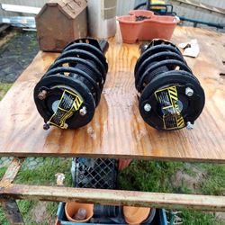 Brand New  Set Of Struts