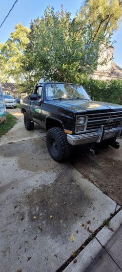1983 Chevrolet K-10 4X4