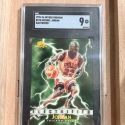 1995-96 Skybox Premium #278 Michael Jordan Electrified (SGC 9)