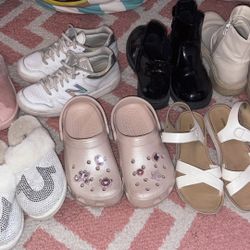 Girls’  Shoes Size 3
