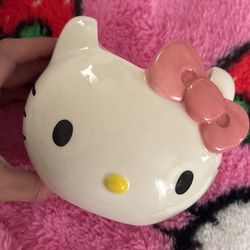 Hello Kitty Candle 