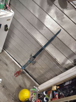 Star Wars the Mandalorian pulse rifle and darksaber combination lightsaber.