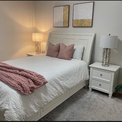 Queen Bedroom Set, Storage Under Bed