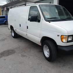 2000 Ford E250