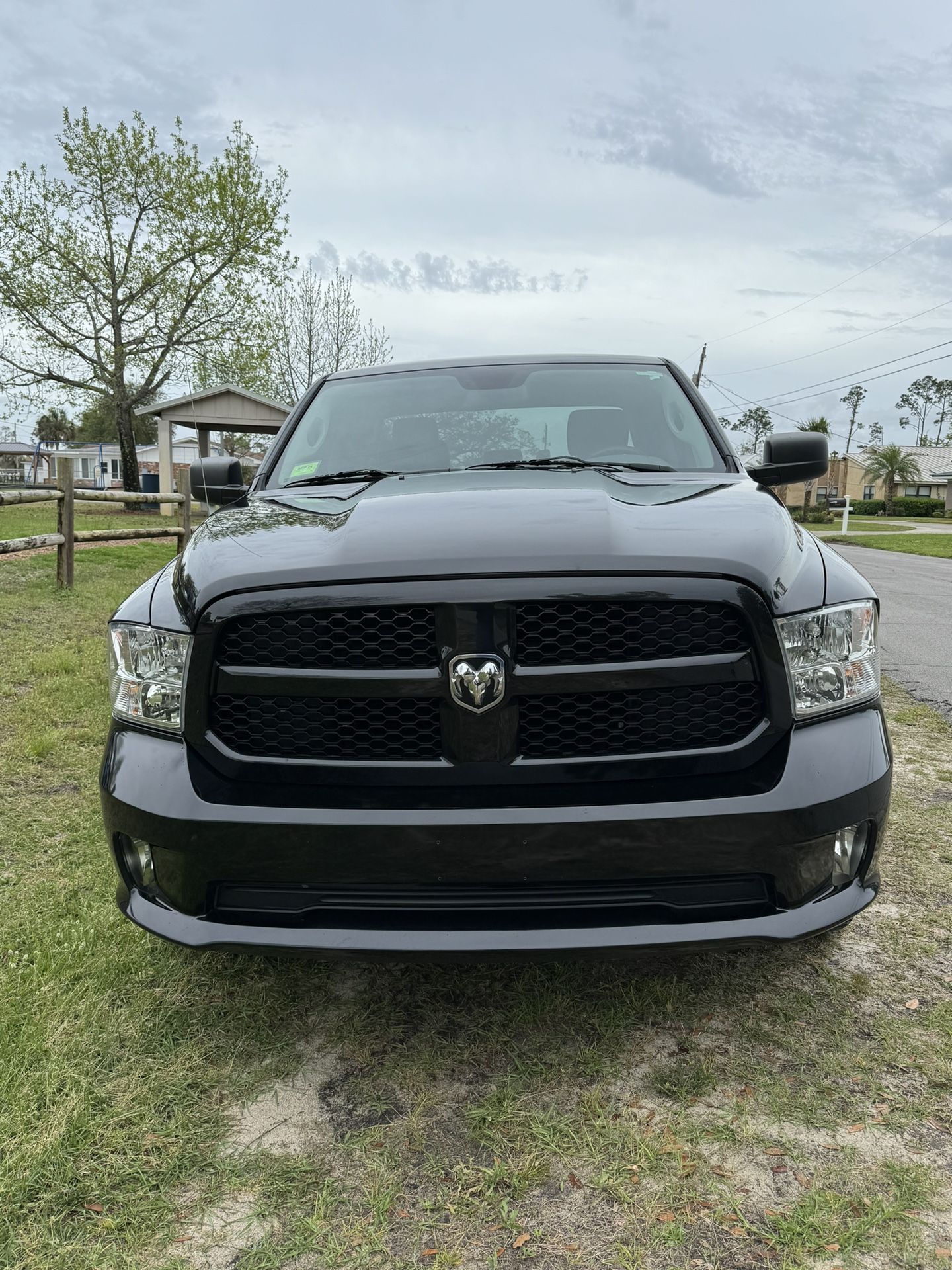 2015 Ram 1500 Quad Cab SLT Pickup 4D