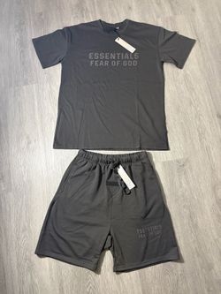 Essentials set