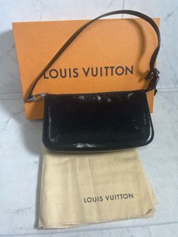 LOUIS VUITTON HANDBAG EPI POCHET (A1G007007)