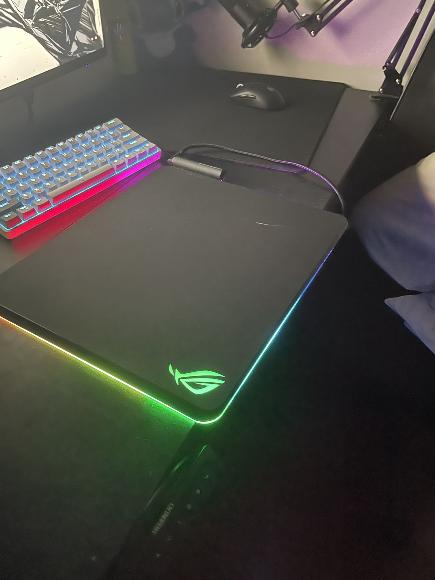 ROG Balteus Glass Gaming Mousepad