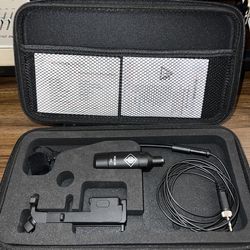 Neumann MCM 114 acoustic guitar pick up