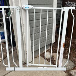 Child Gate - Regalo Walk Through