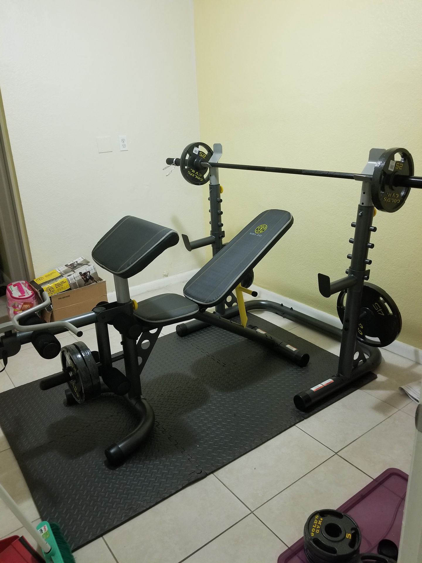 Home gym, weights