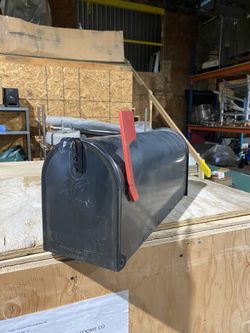 Mail box