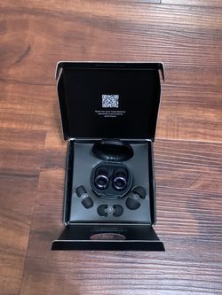 Loop Switch 2 Black Earplugs