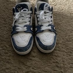 Lv Trainers Sneakers 