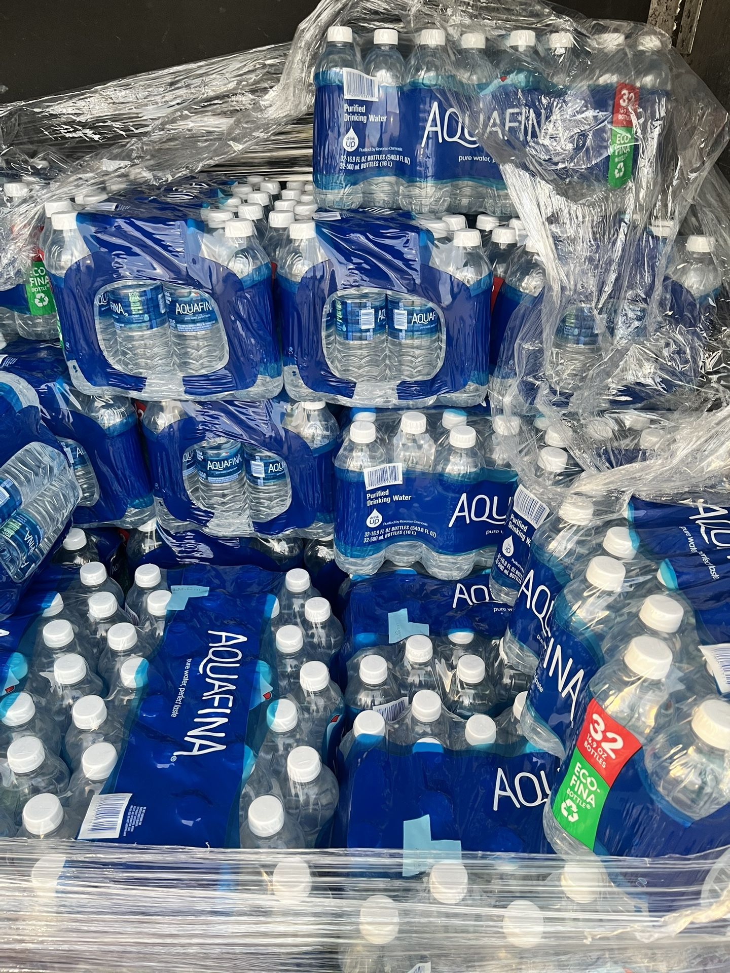 32 Pack AQUAFINA WATER FOR SALE