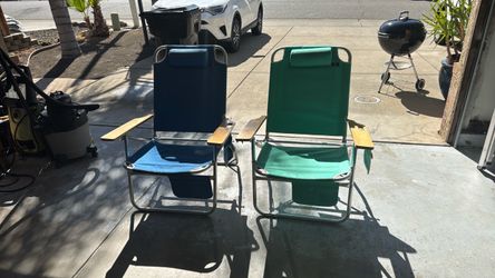 2 Big Daddy Beach Chairs