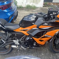 2019 Kawasaki Ninja 650 Abs