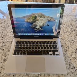 Apple Macbook Pro - Like New