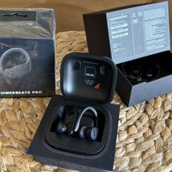 Powerbeats Pro