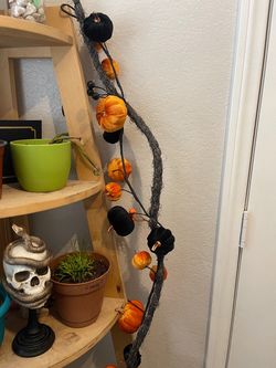 5.5 ft Pumpkin Garland