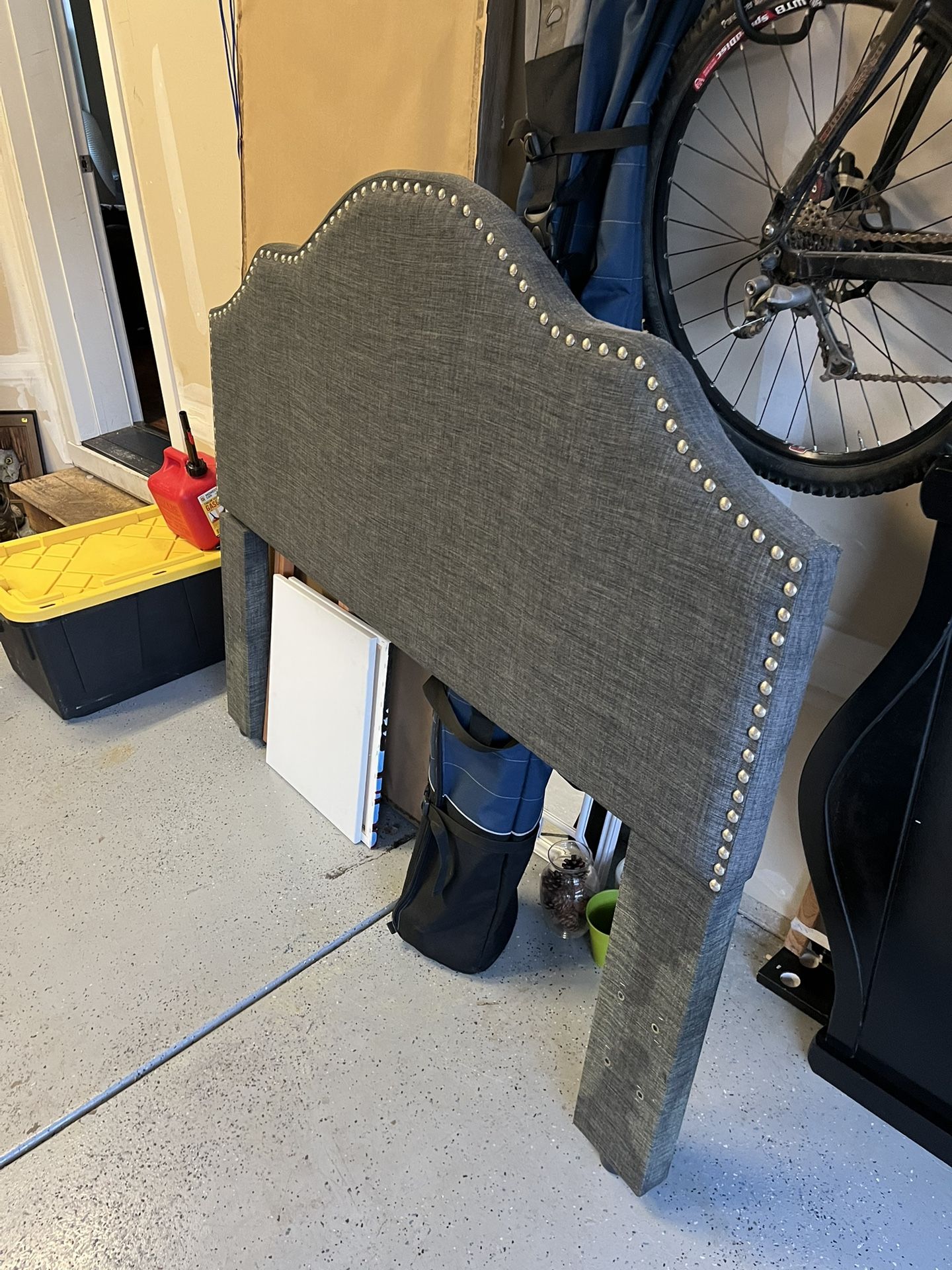 Queen Sized Headboard for Sale in Covington, WA OfferUp