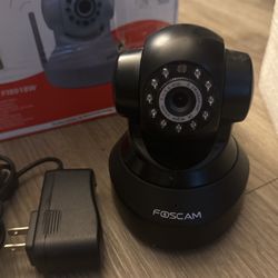 IP Wireless /Wired Camera 