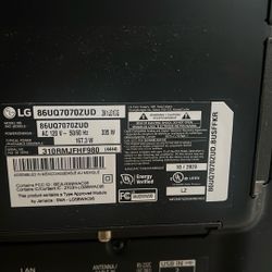 86 LG TV 
