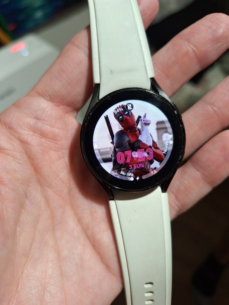 Samsung Galaxy Watch 4