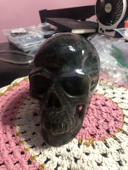 Labradorite crystal skull 